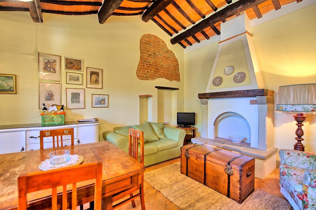 Romina By Posarellivillas Valiano Room photo