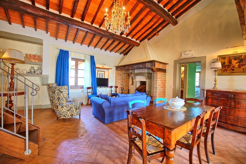 Romina By Posarellivillas Valiano Room photo